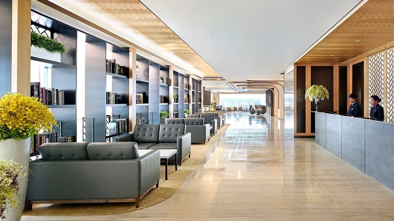 1-lobby
