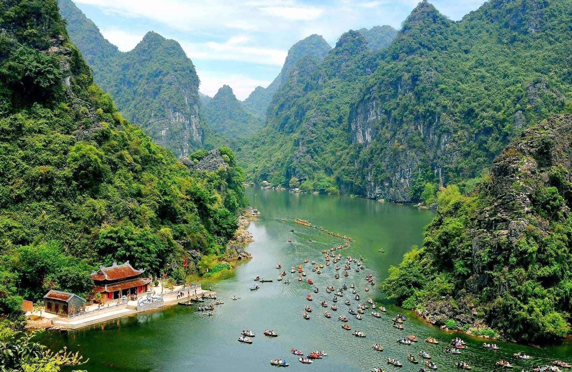 tour-du-lich-ninh-binh-2-ngay-tu-tp-hcm2