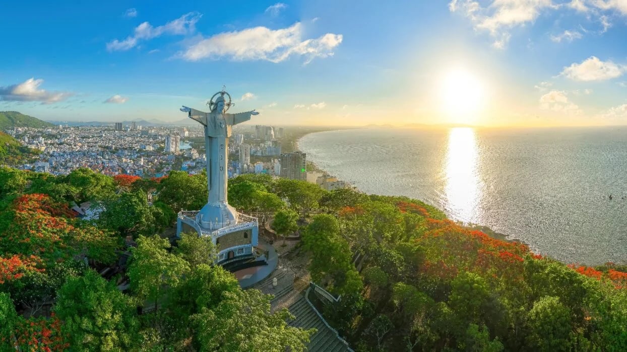 Top,View,Of,Vung,Tau,With,Statue,Of,Jesus,Christ