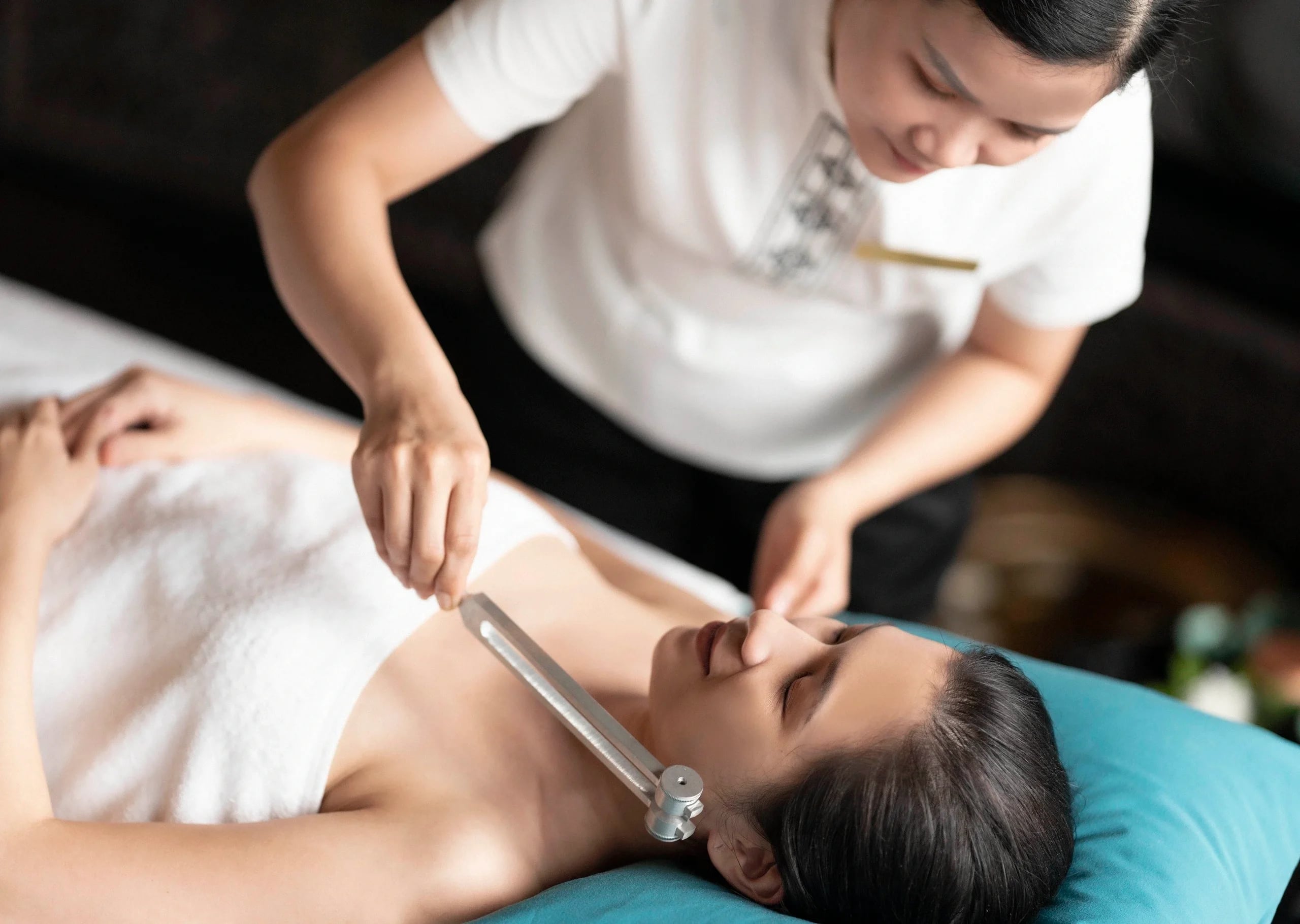 33-spa-treatments-in-luxe-lagoon-side-treatment-villas-17452916516461611653029