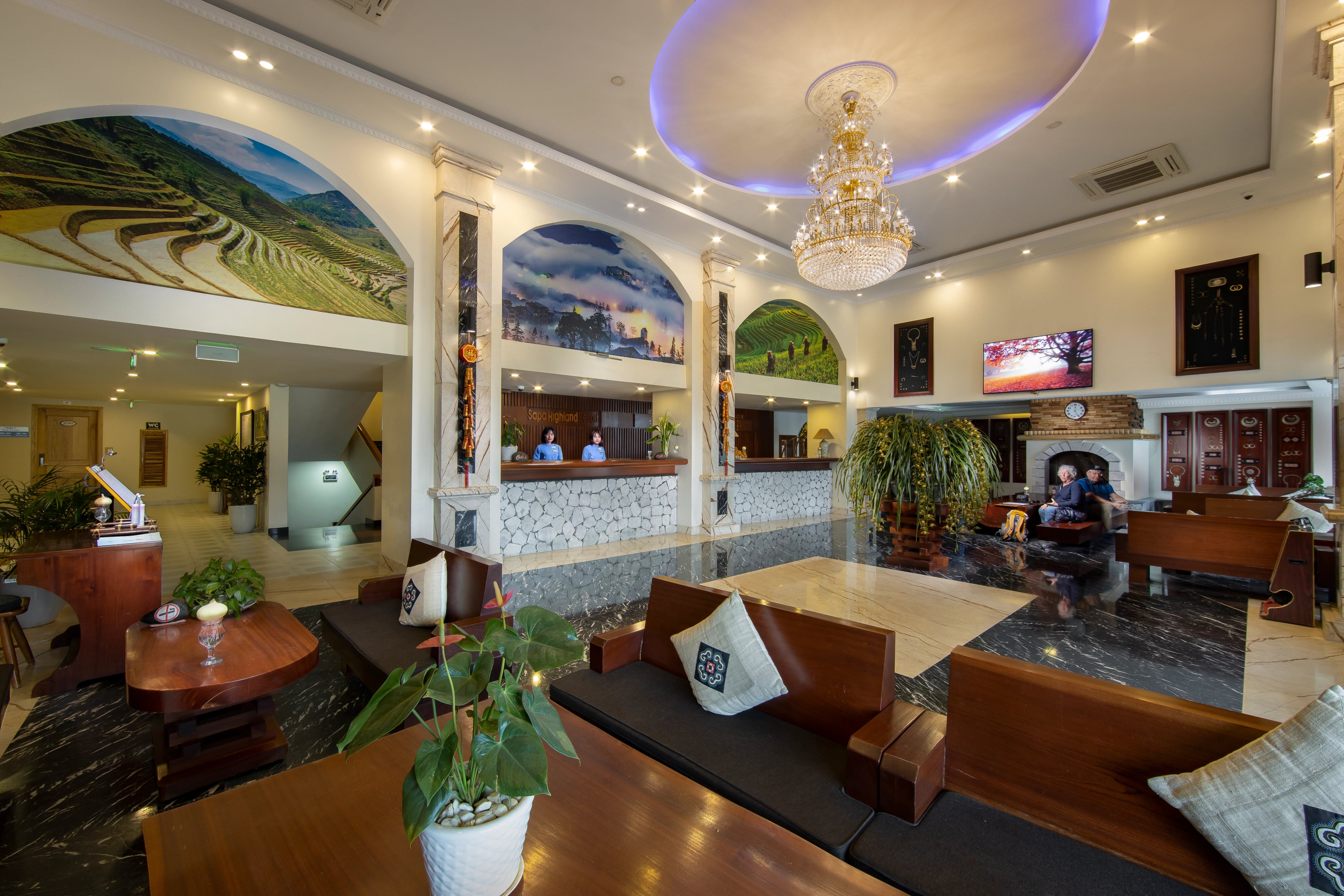 LOBBY 1