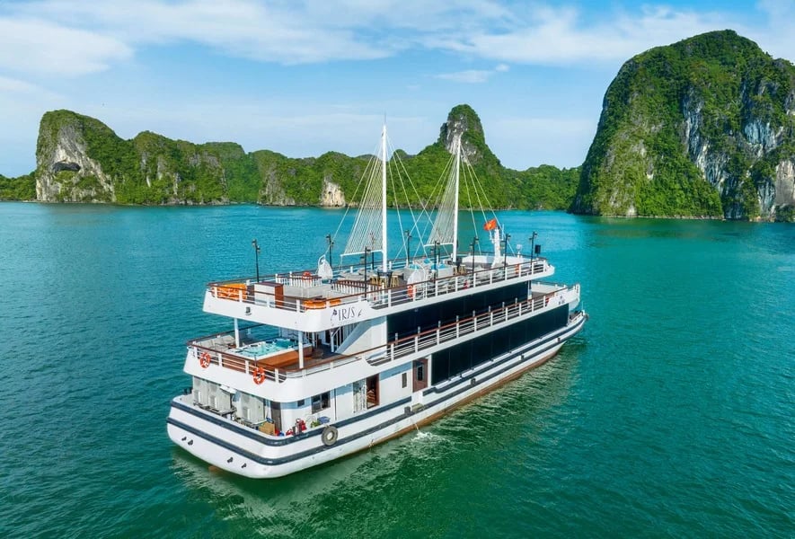 du-thuyen-iris-cruise-halong