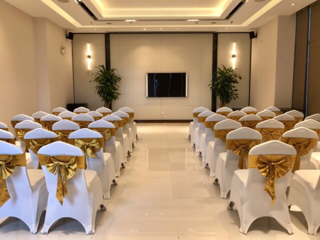 GOLDEN ROOM_3