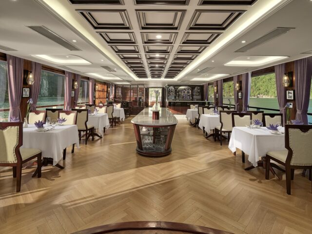 restaurant_10_2_4